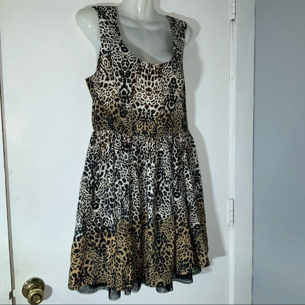 Leopard Print Fit Flare Summer Dress 11/12 Cutout back Jessica Simpson - Picture 5 of 13